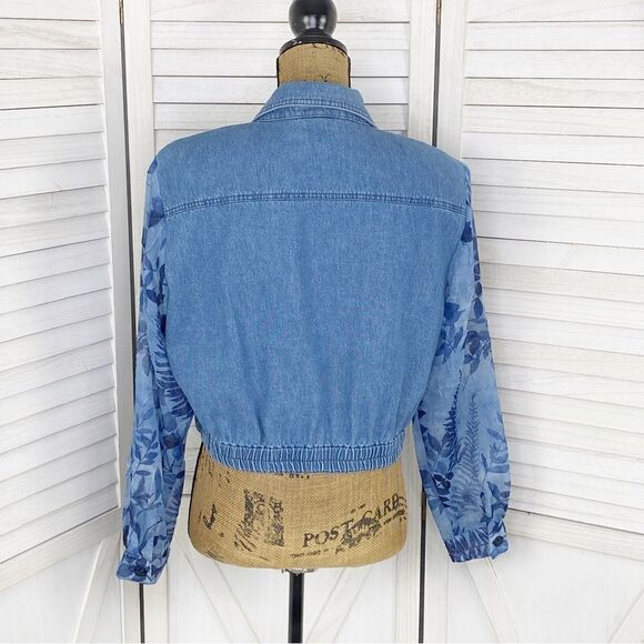 Nancy Bolen City Girl Embroidered Chambray Sheer Sleeve Crop Shacket Blue 10P - Picture 4 of 14